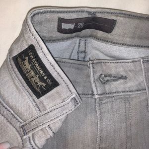 Womens levis jeans